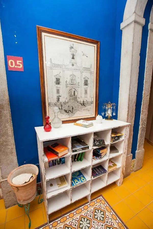 Hub 1878 Faro Hostel